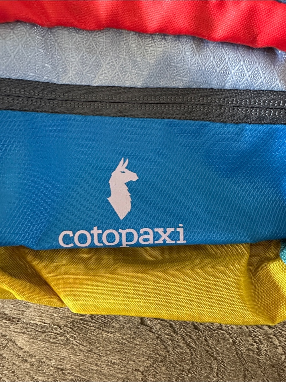 Cotopaxi small fanny crossbody bag - Picture 5 of 5